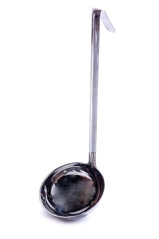 Cucharon de Metal 16 oz