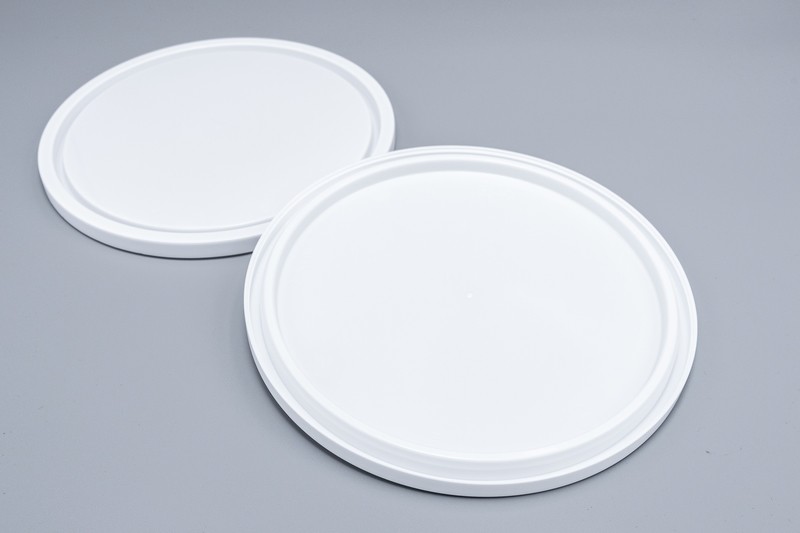 Berry Plastics Lids 1/2 Gallon 200ct