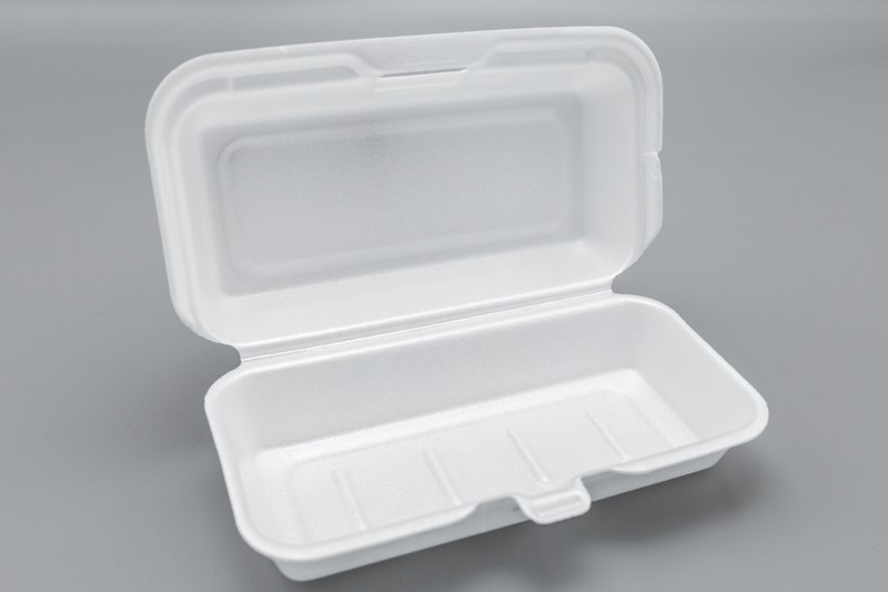 Carry-out container Hot Dog   #72HT1 7 1/8" x 3 3/4" x 2 1/4" White