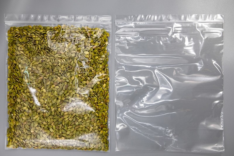Polypropylene Zipper Bags W/ Hang Hole 10" x 12"  2mil