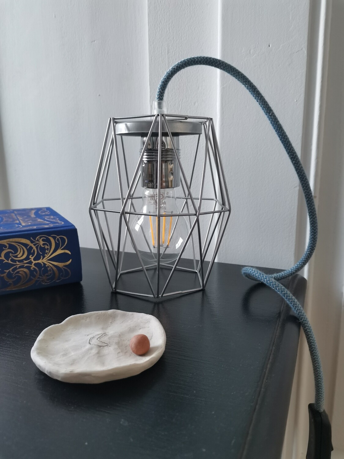 Lampe métallique