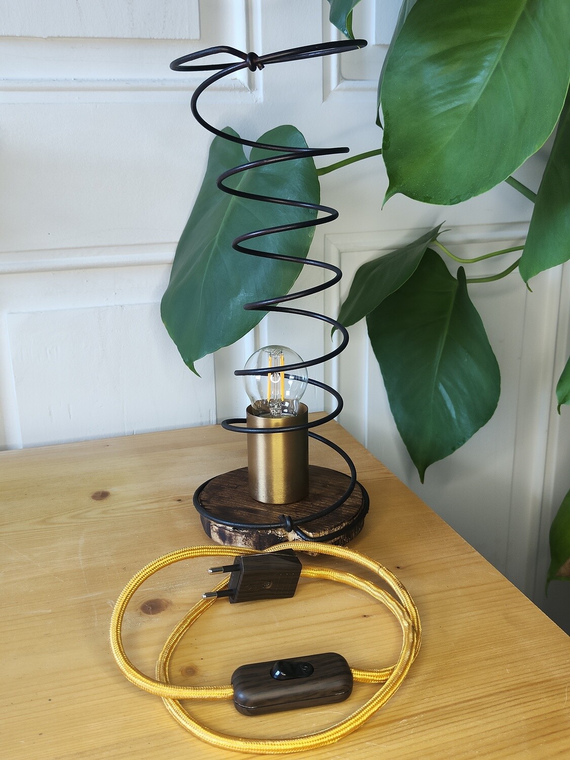 Lampe ressort