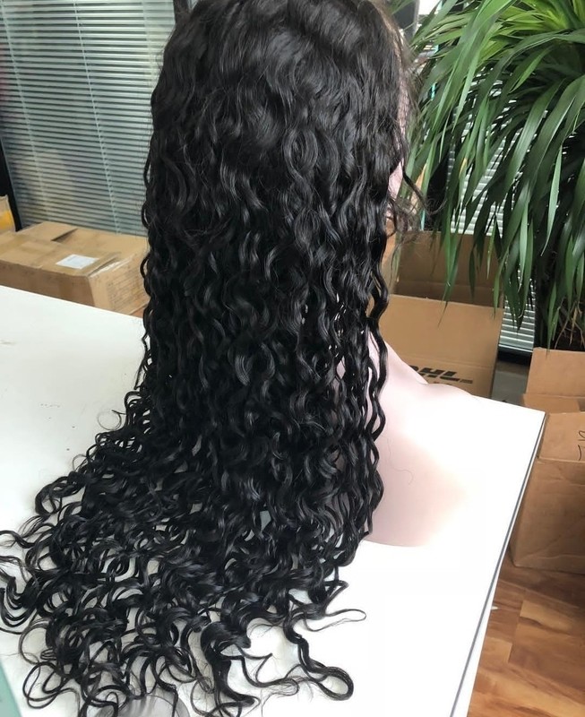 Kim Curls 28 inch