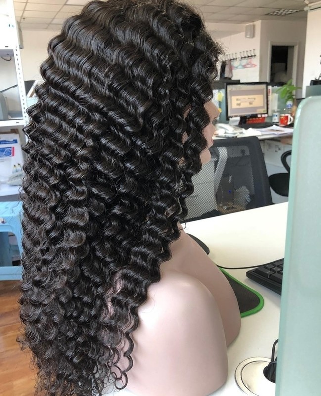 Kinky Curls 22 inch 180% Density 
