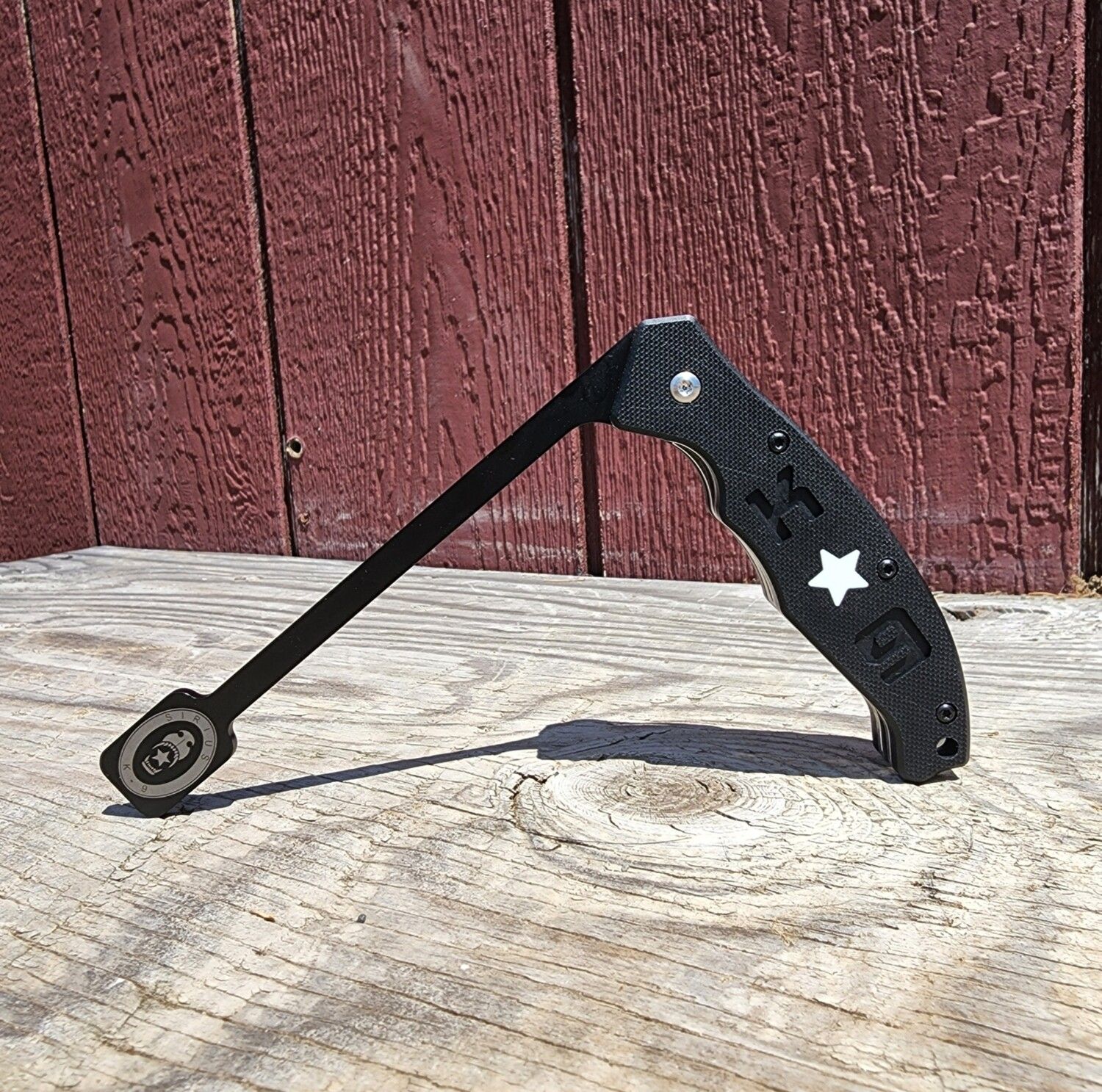 The Breaker Bar Black - BROKEN BOX