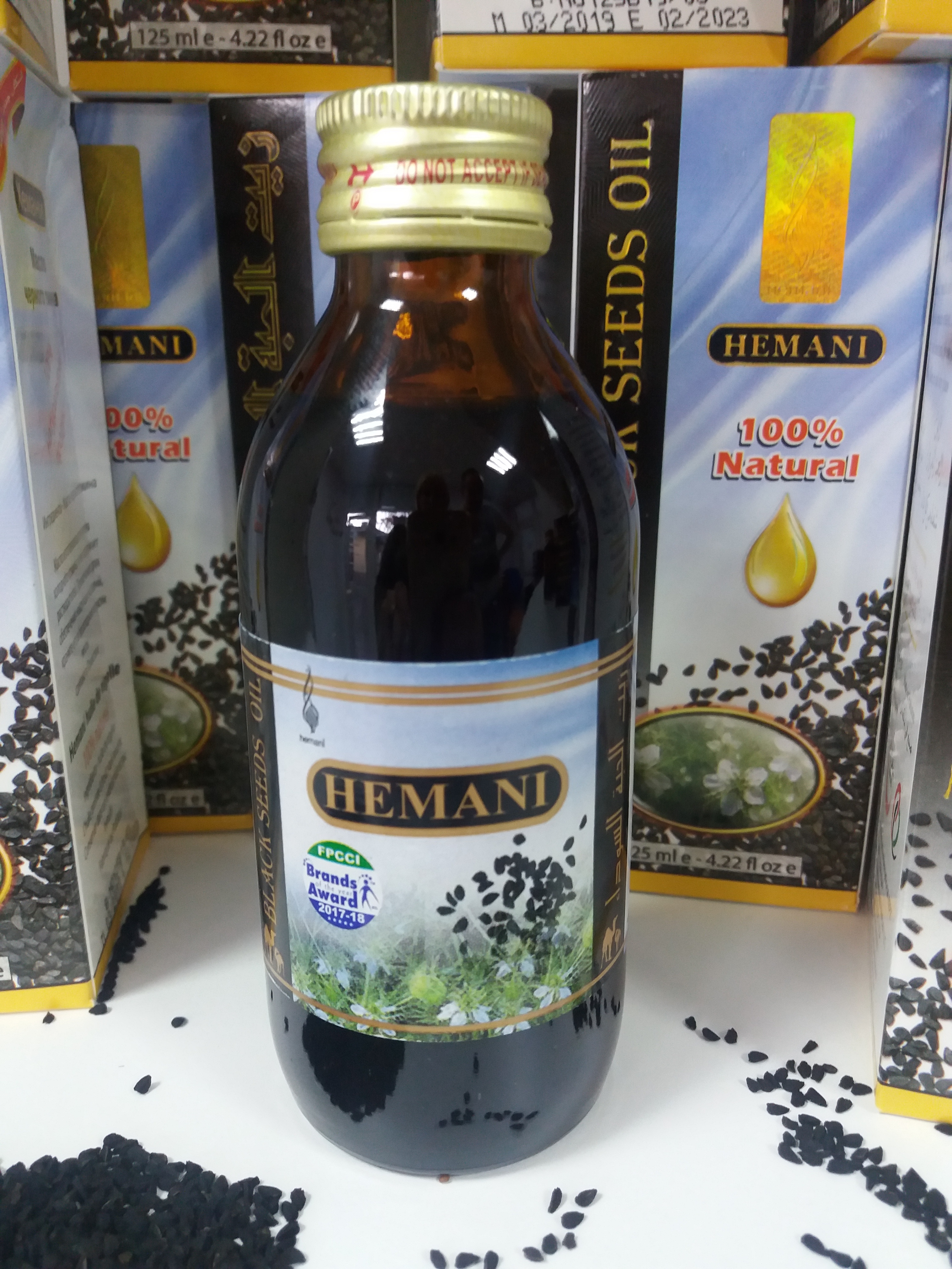 Масло тмина hemani. Масло черного тмина Хемани 125 мл. Масло чёрного тмина (Black Seeds Oil) "Хемани", 125 мл.. Масло черного тмина Хемани (Hemani) 125 мл. Масло черного тмина Пакистан Хемани.