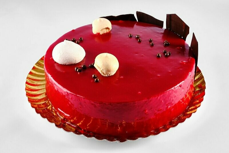 Tarta de trufa y fresa