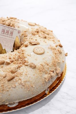 Roscón meriendita canaria (cremoso plátano y galletas) Roscón meriendita canaria (cremoso plátano y galletas)