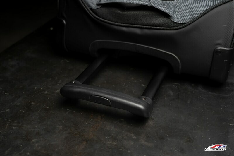 Alpinestars Komodo Black travel bag