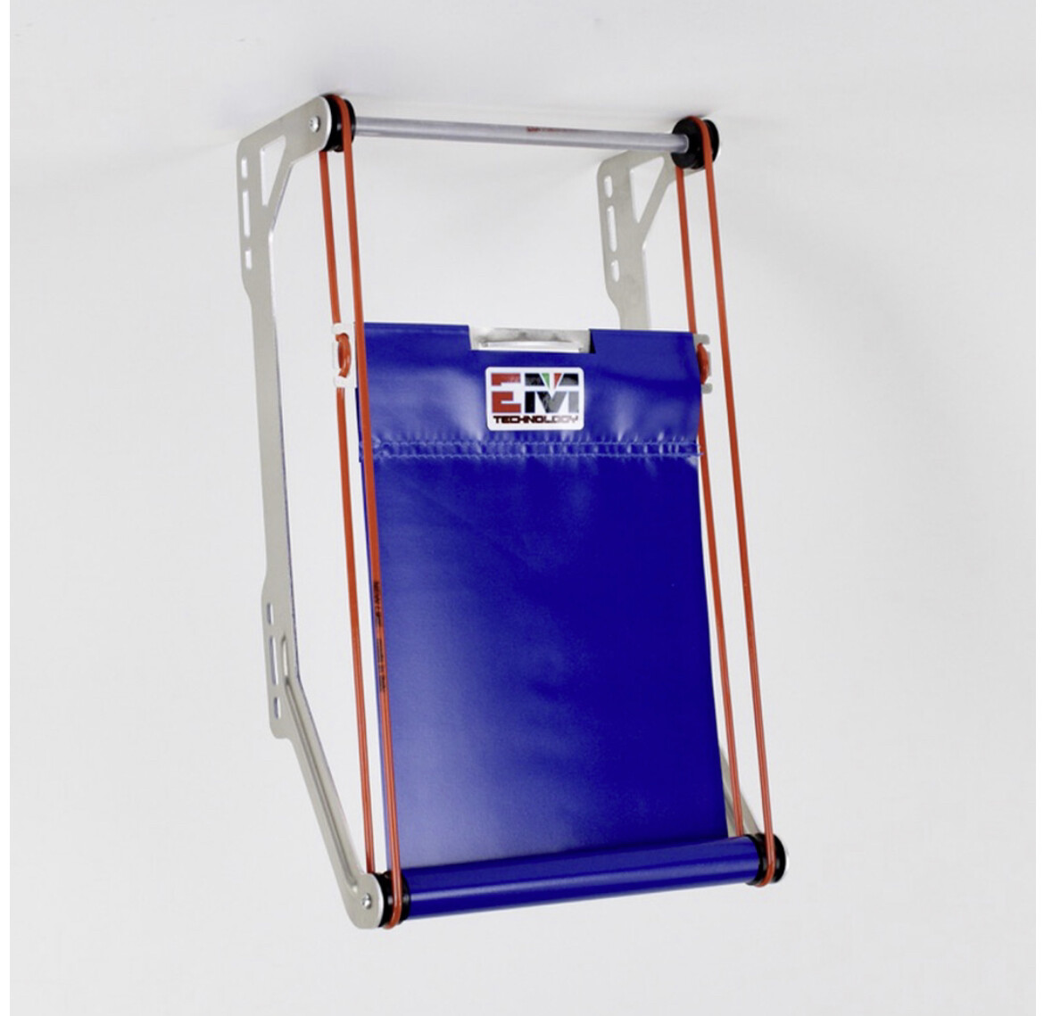 EM-08 curtain