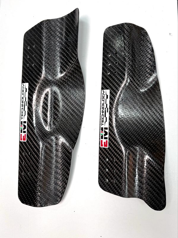 Deflettore aria in carbonio New-Line