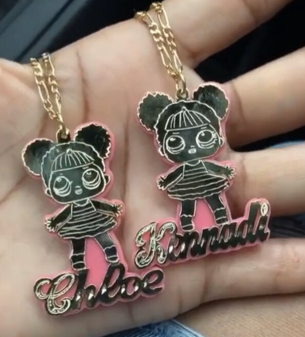 Character Nameplate Necklace Flash 