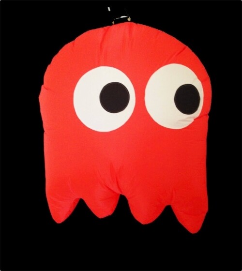 Hanging Inflatable Pac-Ghost 2.6ft/78cm x 3ft/91cm