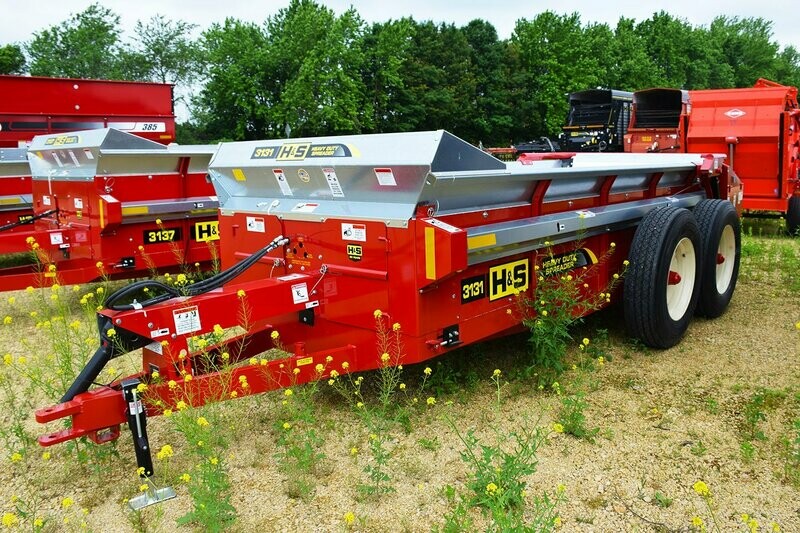 H & S S3131