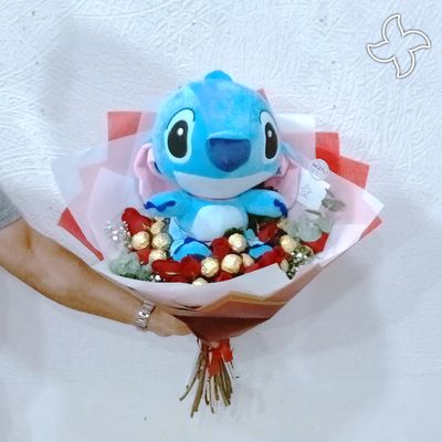 Ramo combo 12 rosas, peluche y chocolates