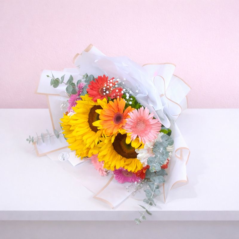 Ramo 4 girasoles y 12 gerberas plus