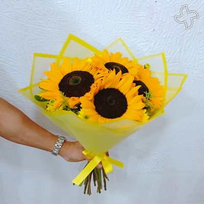 Ramo 4 girasoles