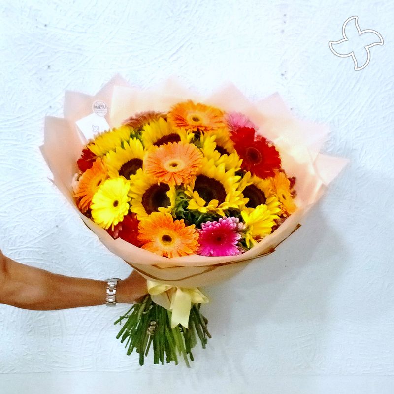 Ramo 10 girasoles y 24 gerberas
