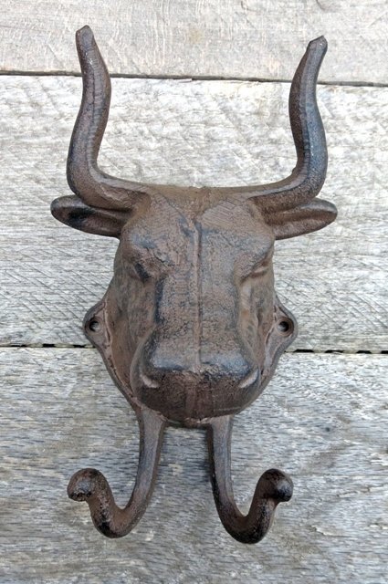 Bull Hook ~ T1261