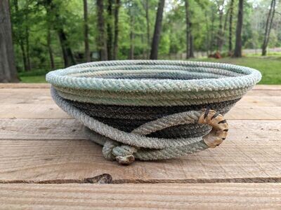 Blue Lariat Basket ~ BLB1135