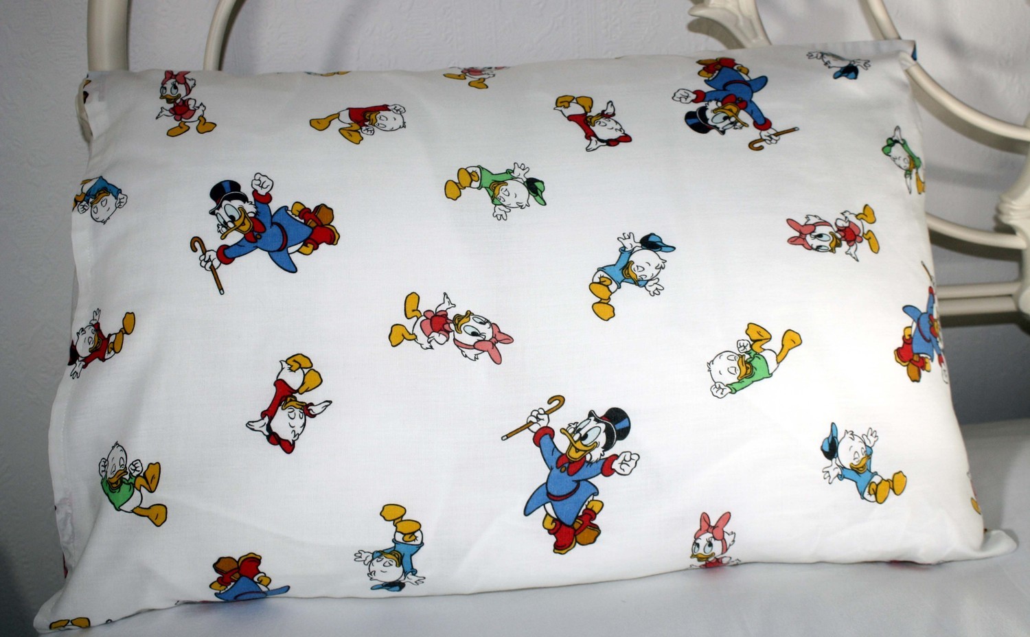 Vintage Donald Duck pillowcase