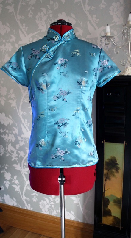 Oriental style top size 10