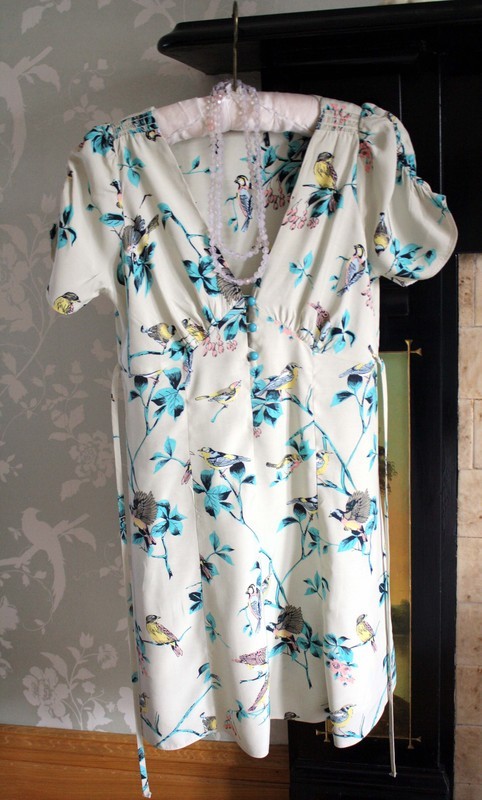 Vintage style bird print tea dress