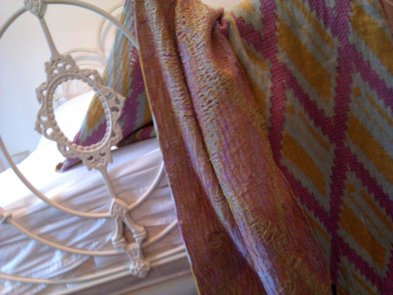 Lace diamond throw