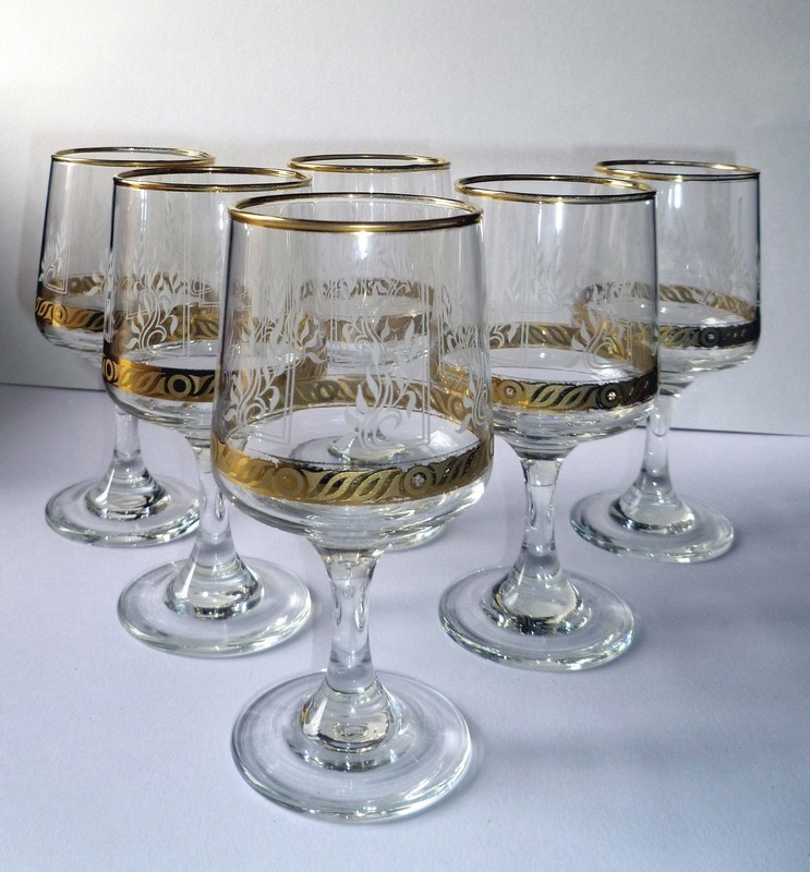 Vintage 50s port/ sherry glasses set of six