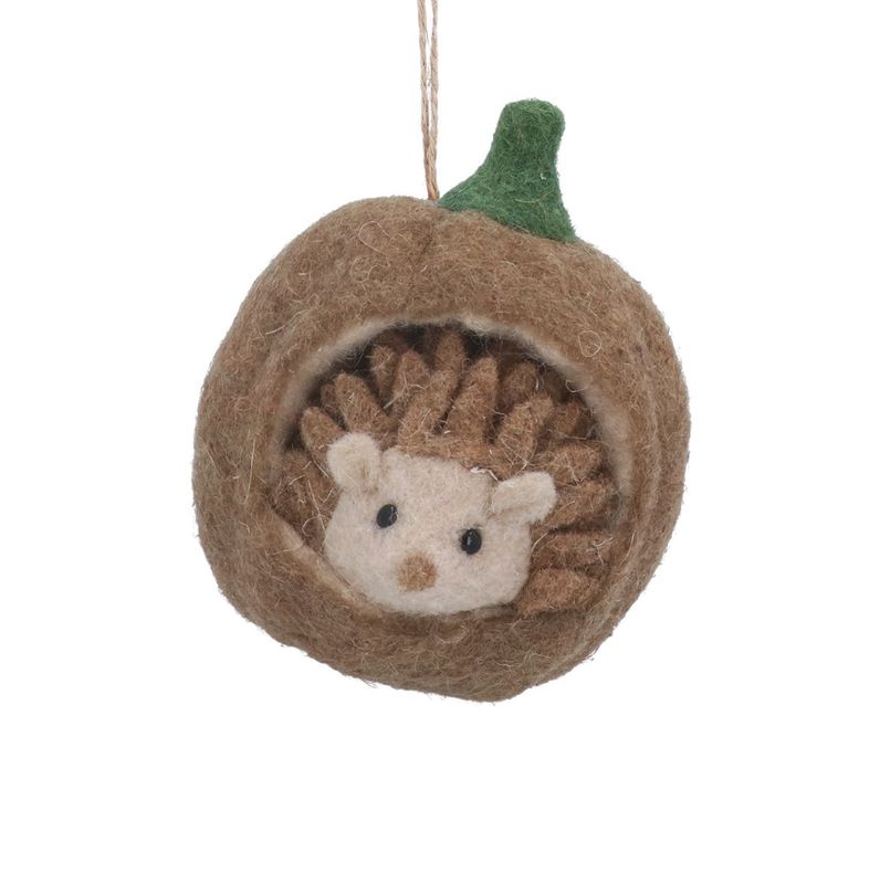 Gisela Graham - Wool Dec 12cm - Hedgehog in Nutshell
