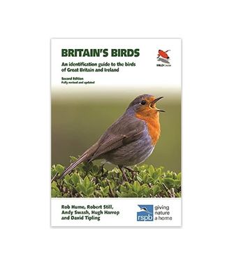 Britain's Birds: An Identification Guide to the Birds of Great Britain and Ireland- Second Edition - WILDGuides - Paperback Book