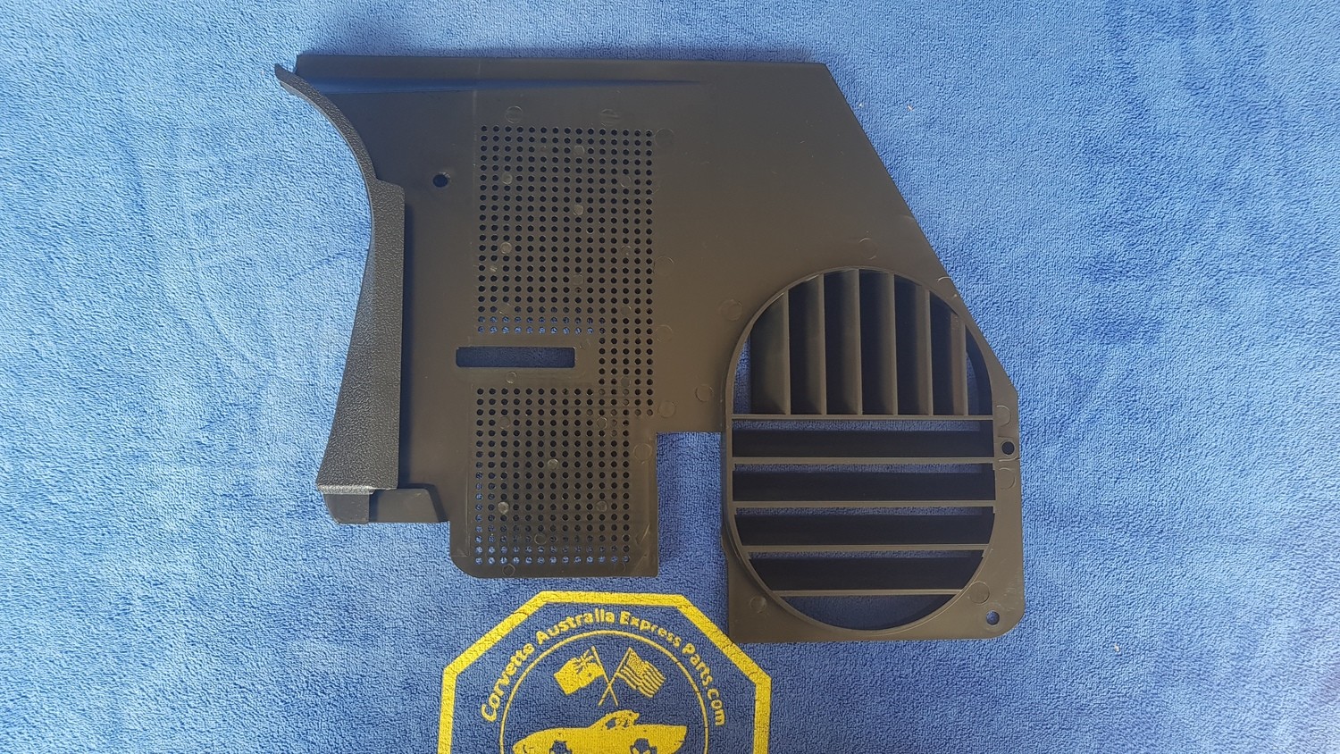 PANEL-KICK WITH VENT-BLACK-LEFT-78-82 (#E10523) 5E