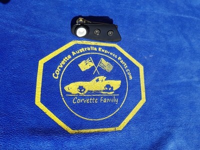 PLATE-T-TOP REAR MOUNT-WITH SWITCH-RIGHT-BLACK-79-82 (#E4213R) 4B4 PLATE-T-TOP REAR MOUNT-WITH SWITCH-RIGHT-BLACK-79-82 (#E4213R) 4B4