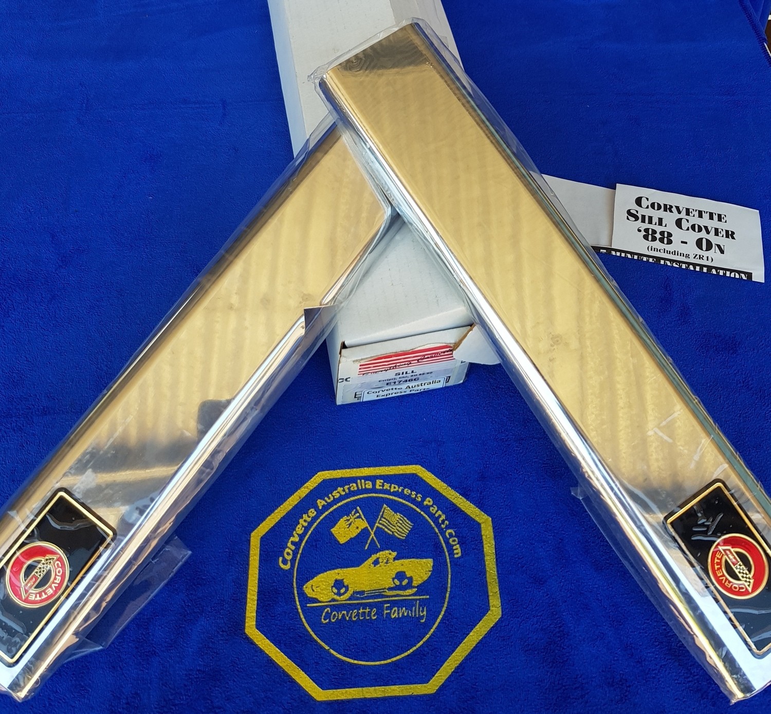 SILL COVER-CHROME-WITH LOGO-PAIR-88-90 (#E1746C) 5C4