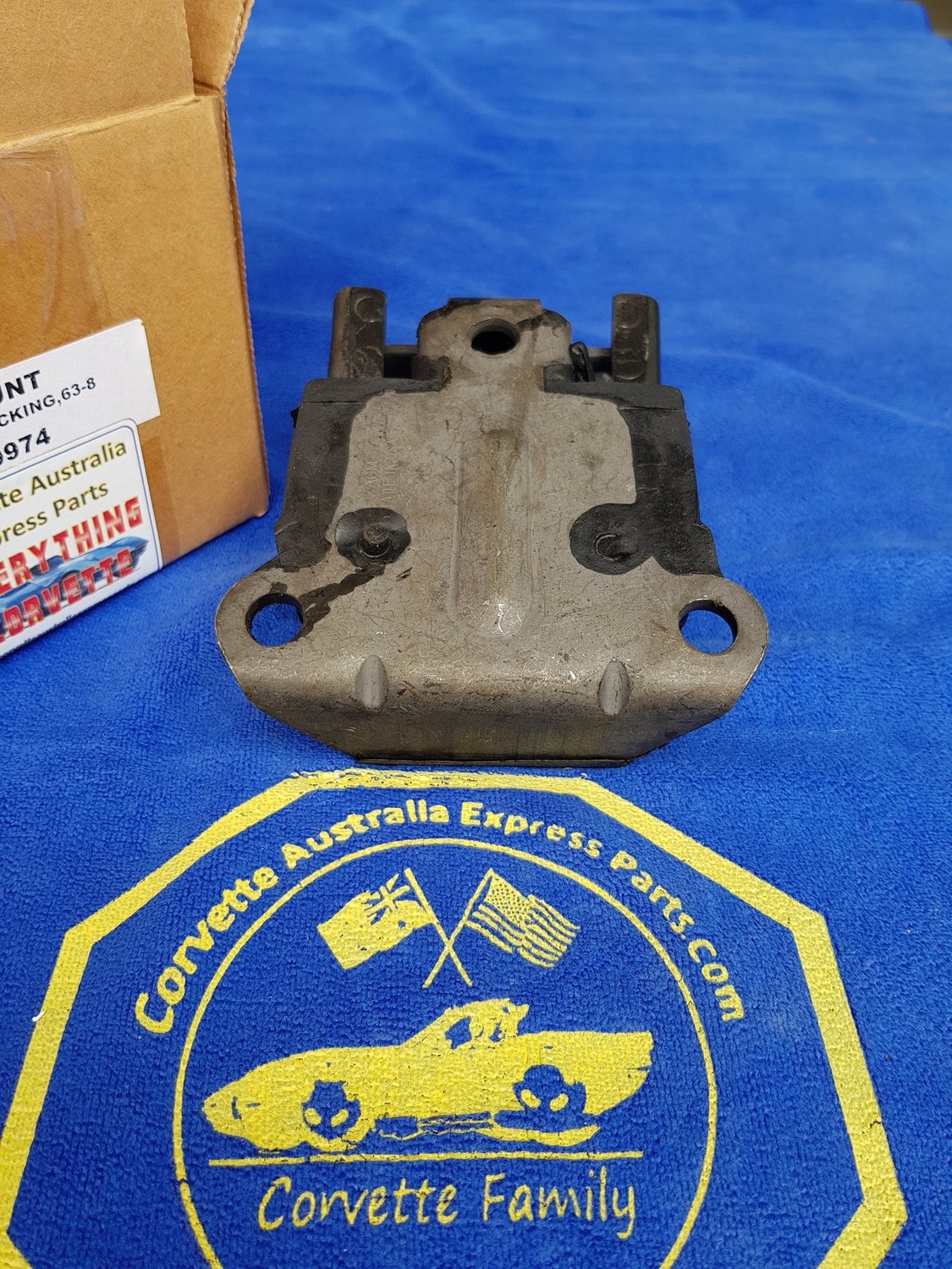 MOUNT-ENGINE MOTOR-LOCKING-USA-63-82 (#E9974) 1D3