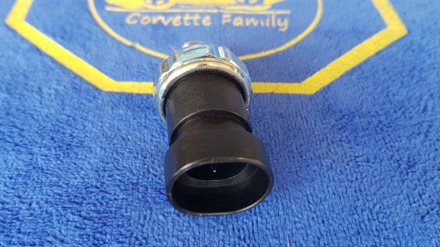 SENDER / SENSOR-OIL PRESSURE 90-96 (#E22517) 1F2