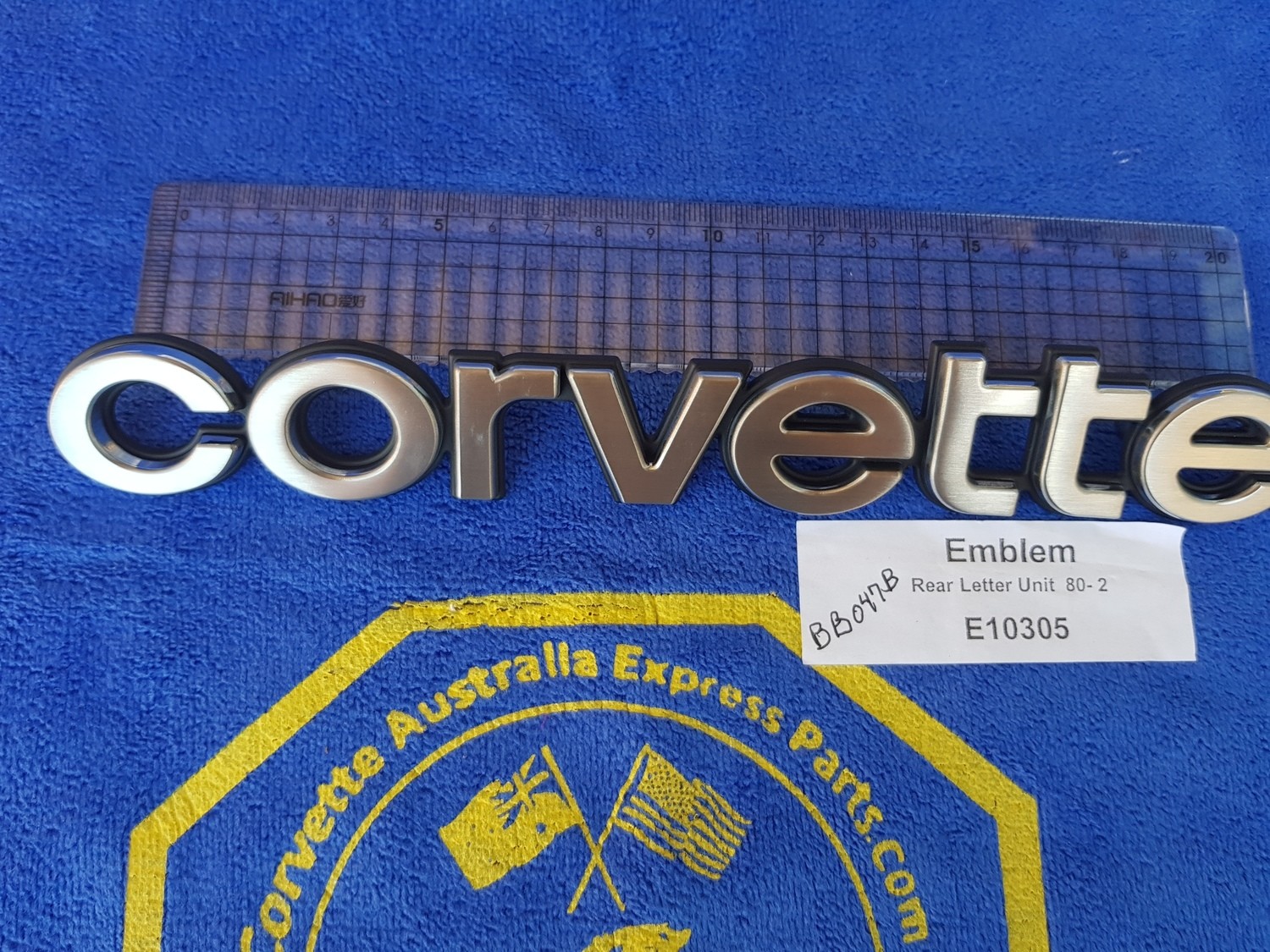 EMBLEM-REAR BUMPER LETTER UNIT-CORVETTE-80-82 (#E10305) 5C3