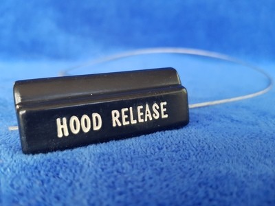 HANDLE-HOOD RELEASE-68-79 (#E6540) 3-3
