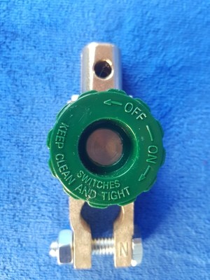 SWITCH-BATTERY DISCONNECT-TOP POST BATTERY-53 AND UP (#E3826) 1D2 SWITCH-BATTERY DISCONNECT-TOP POST BATTERY-53 AND UP (#E3826) 1D2