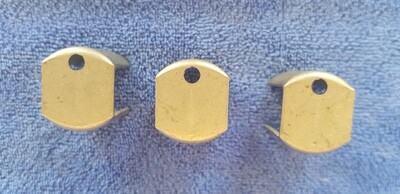 RETAINER-REAR COMPARTMENT LATCH-3 PIECES-USA-3 PIECES-68-E79 (#EC436)