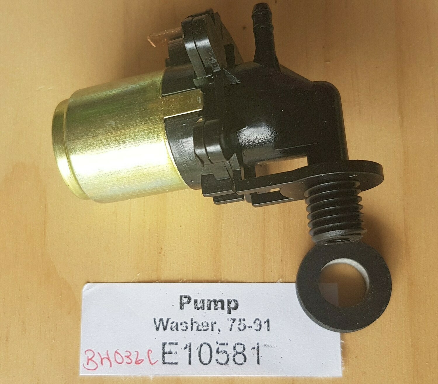 PUMP-WINDSHIELD WASHER-WITH FILTER-75-91 (#E10581)