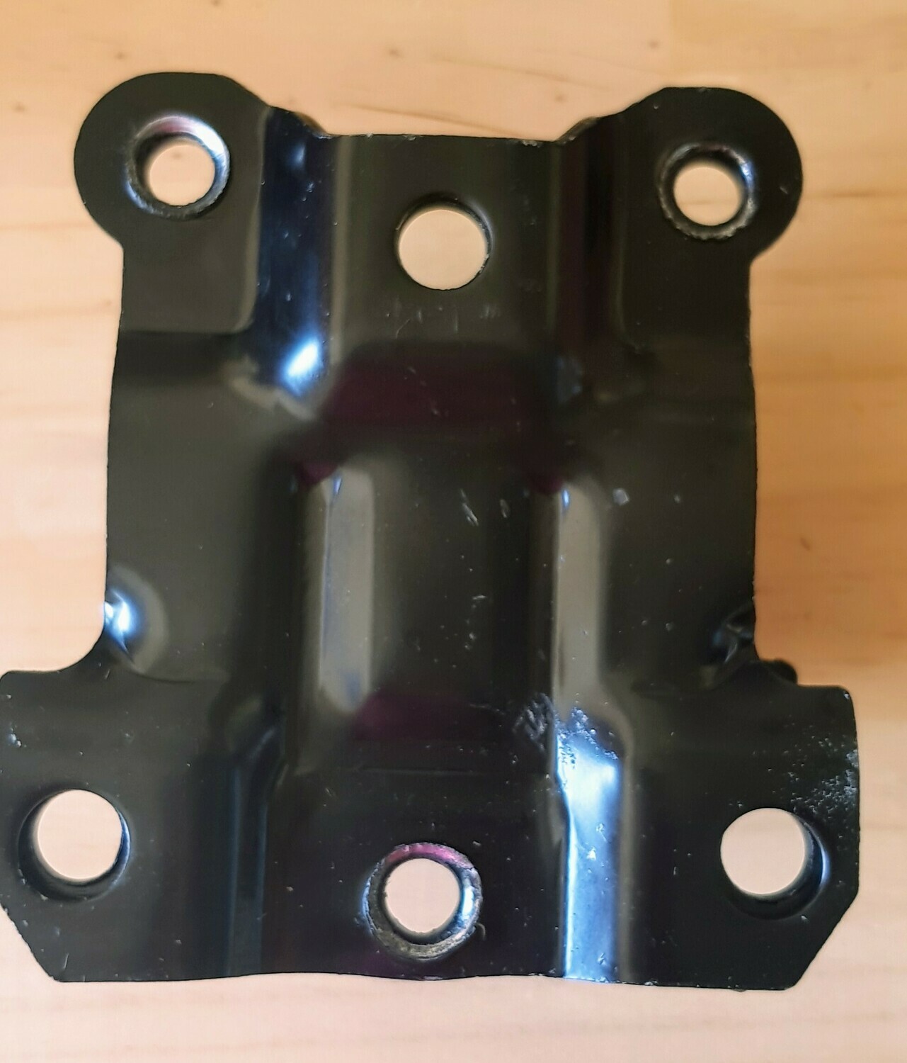 MOUNT-MOTOR-EXCEPT ZR1-84-91 (#E11906)