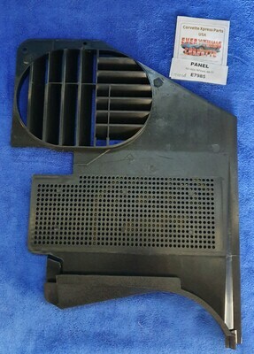 PANEL-KICK WITH VENT-BLACK-RIGHT-68-77 (#E7985) 5E