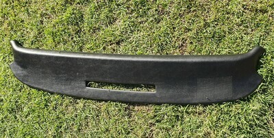 PAD ASSEMBLY-DASH-UPPER-WITH DOUBLE STITCHING ON FACE OF PAD-70-76 (#E6612)