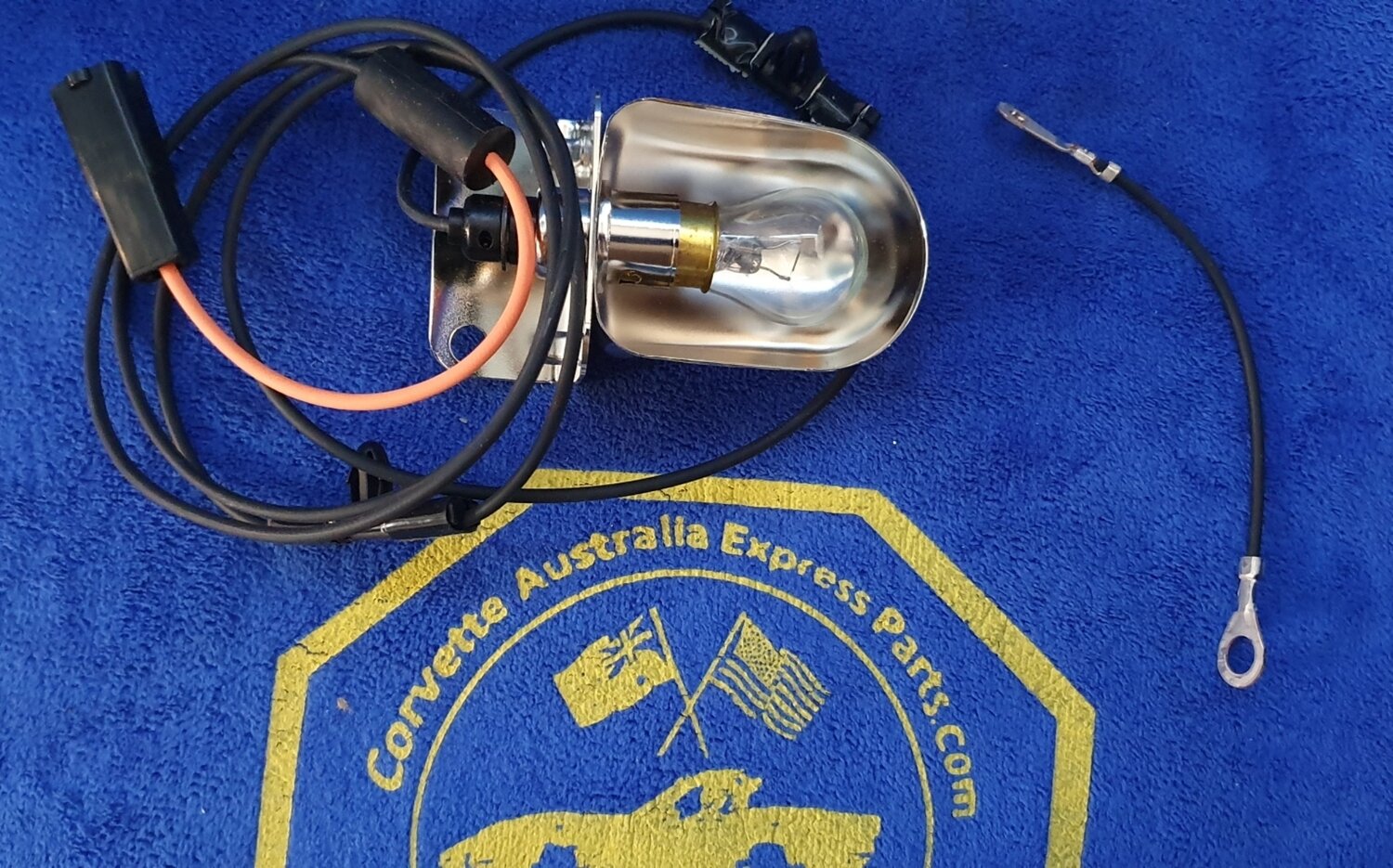 LAMP ASSEMBLY-UNDER HOOD-WITH LIGHT BULB AND GROUND WIRE-USA-77L-79 (#E12439) 4C2 LAMP ASSEMBLY-UNDER HOOD-WITH LIGHT BULB AND GROUND WIRE-USA-77L-79 (#E12439) 4C2