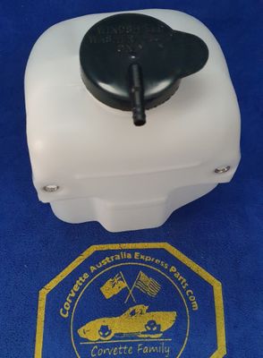 BOTTLE-WINDSHIELD WASHER FLUID-WITH CAP, HOSE AND FILTER-72-74 (#E8823) 3A6