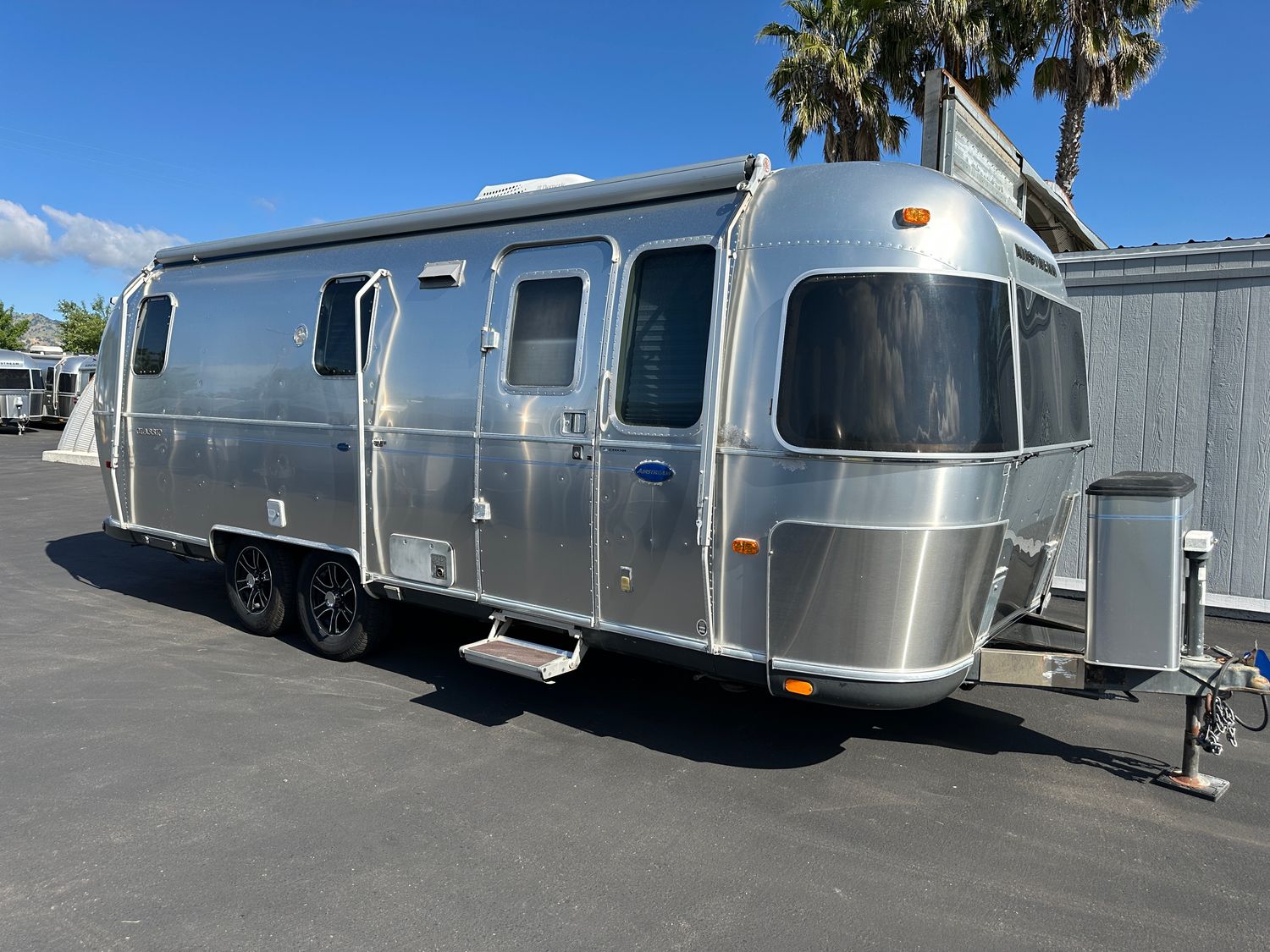 2002 Airstream Classic 25RBQ