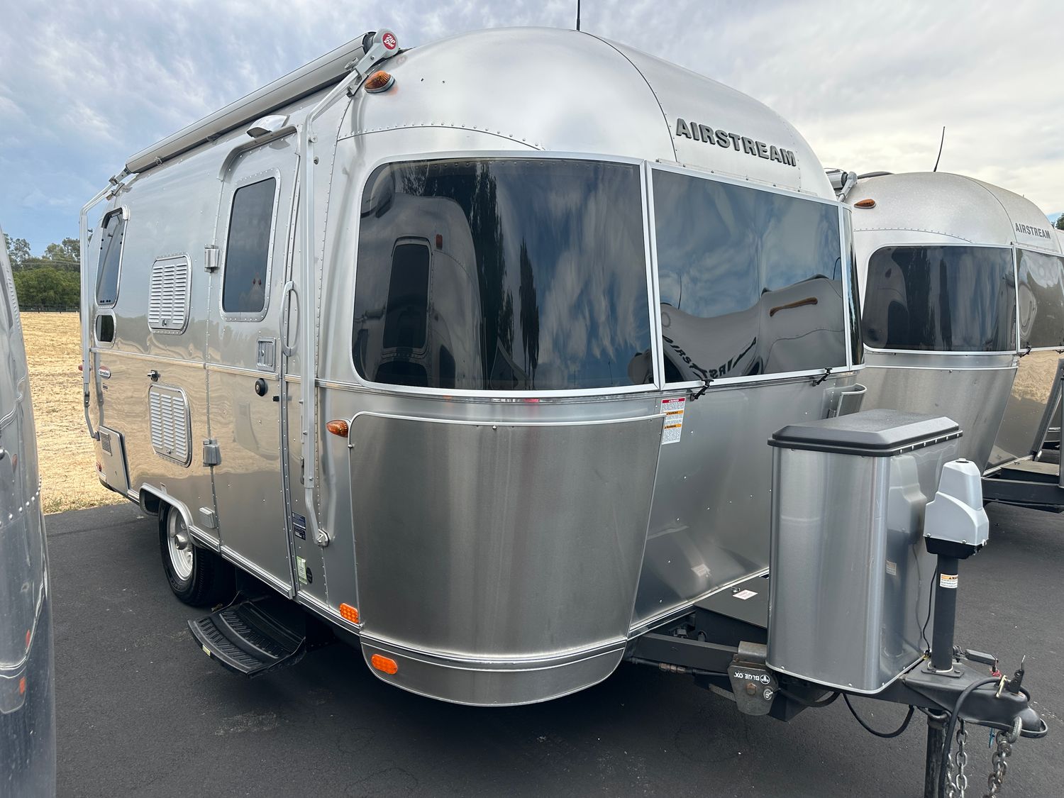 2016 International Signaure 19CB Bambi