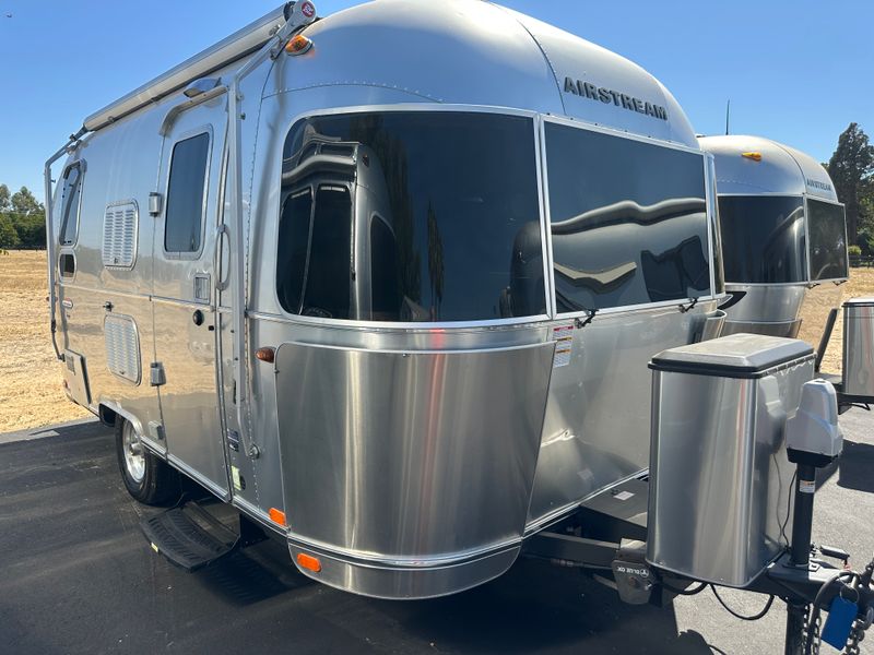 2016 International Signaure 19CB Bambi