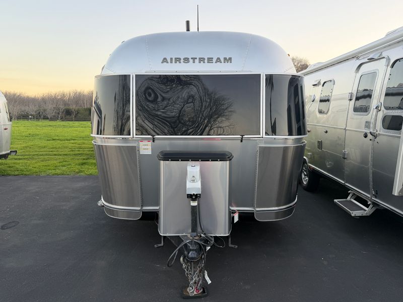 2017 Flying Cloud 25RBT "Rear twin beds"